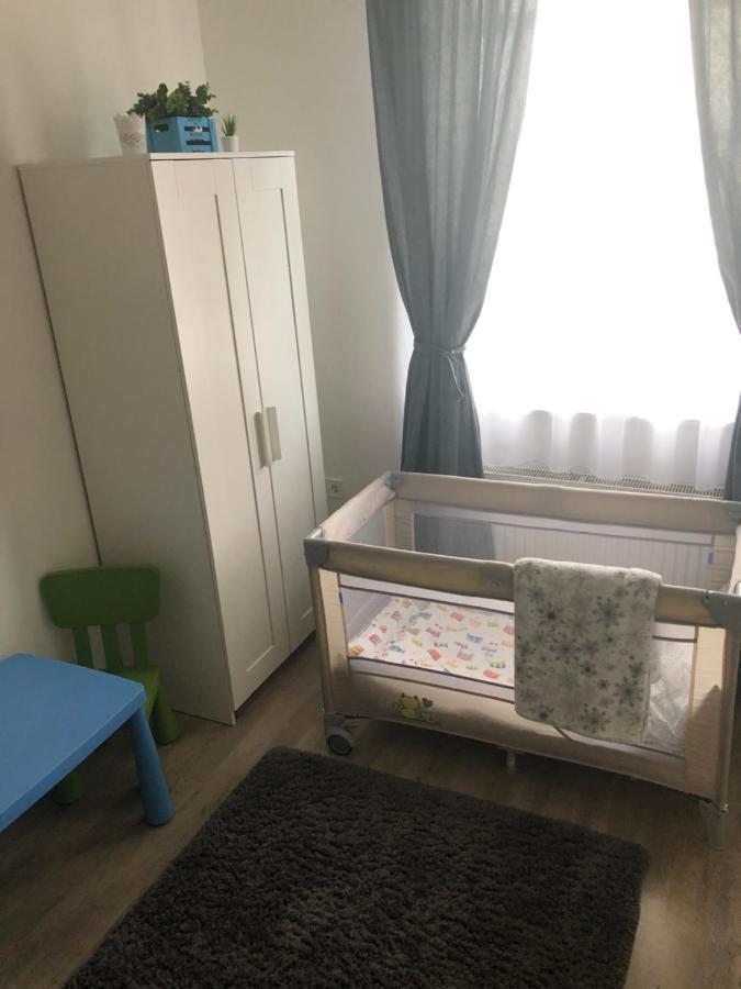 Katus Apartman Lejlighed Eger Eksteriør billede